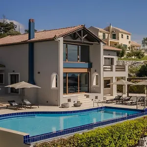 Luxury Karmaniolos Kefalonia , Fiskardo Greece
